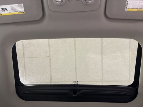 Used 2017 GMC Acadia Limited SLT image 39