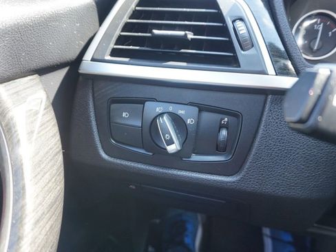 Used 2018 BMW 330i Sedan image 35