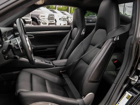 Used 2014 Porsche 911 Turbo AWD/4WD image 32