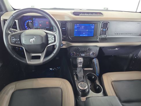 Used 2023 Ford Bronco Wildtrak AWD/4WD image 33