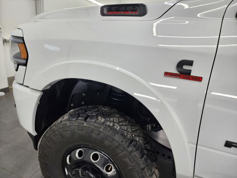 Used 2021 RAM 3500 Laramie w/ Night Edition image 38