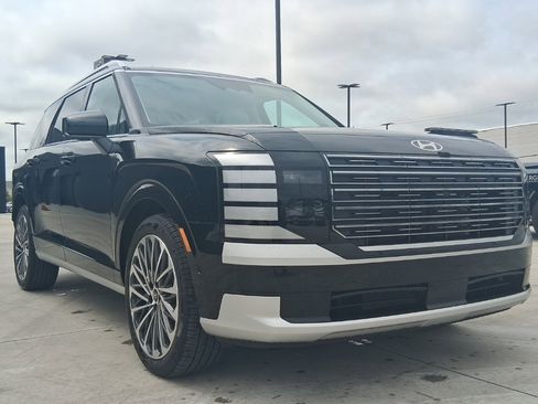 New 2026 Hyundai Palisade Calligraphy image 3