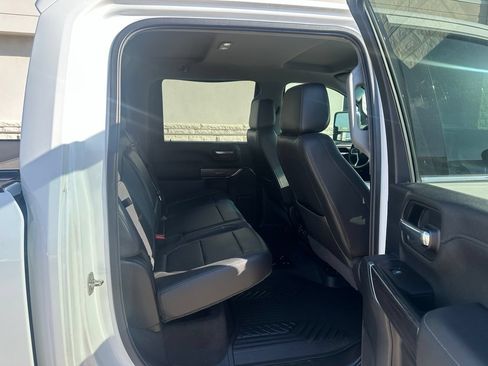 Used 2020 Chevrolet Silverado 2500 LTZ AWD/4WD image 8