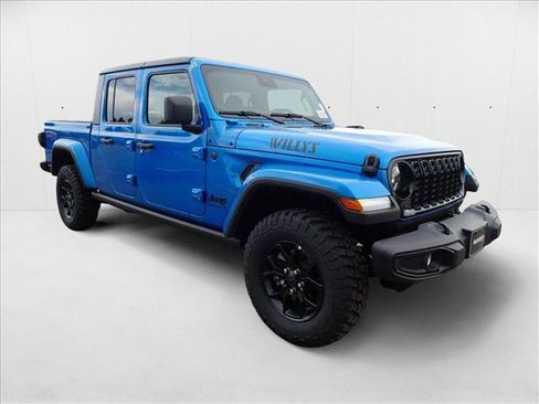 New 2025 Jeep Gladiator Willys image 6