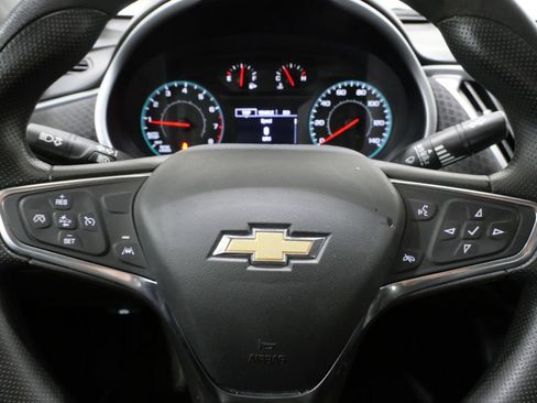 Used 2023 Chevrolet Malibu LT image 16