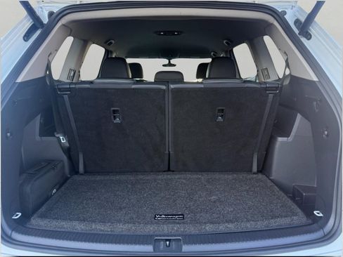 Used 2023 Volkswagen Atlas SE image 16