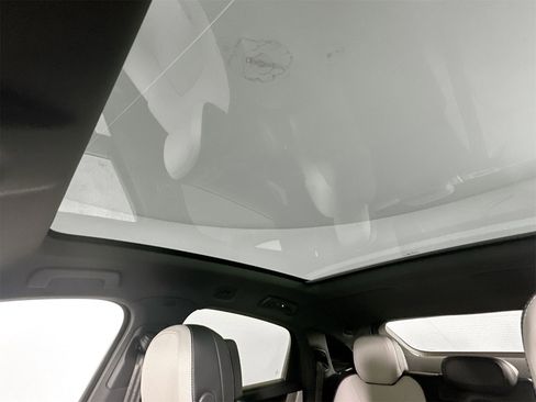 New 2026 Porsche Cayenne E-Hybrid Coupe image 35