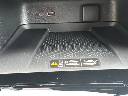 New 2026 Chevrolet Traverse LT w/ Midnight/Sport Edition image 23