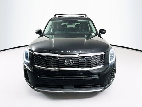 Used 2021 Kia Telluride EX w/ Towing Package FWD image 2