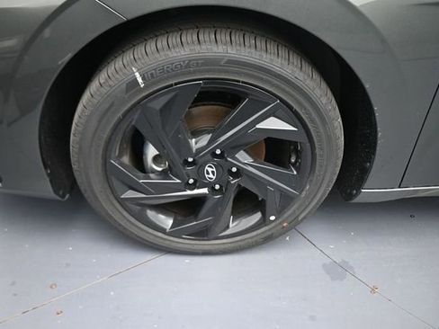 New 2026 Hyundai Elantra SEL Sport Premium FWD image 21