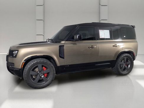 Used 2023 Land Rover Defender 110 X AWD/4WD image 7