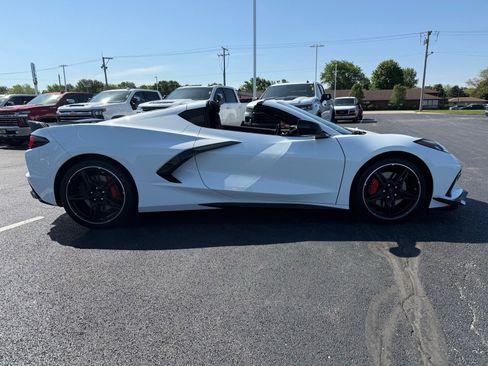 Used 2020 Chevrolet Corvette Stingray Preferred Cpe w/ 2LT Preferred Equipment Group RWD image 11