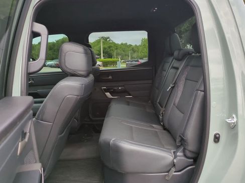Used 2025 Toyota Tundra Limited AWD/4WD image 13