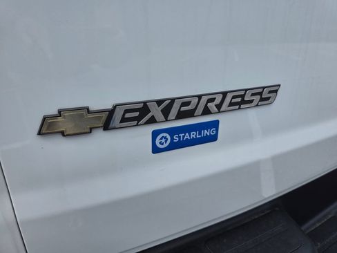 Certified 2025 Chevrolet Express 2500 w/ Driver Convenience Package RWD image 29
