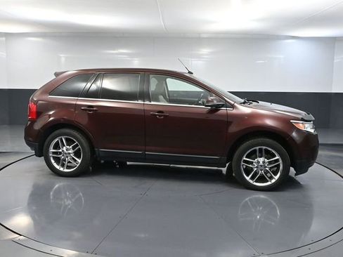 Used 2012 Ford Edge Limited AWD/4WD image 3
