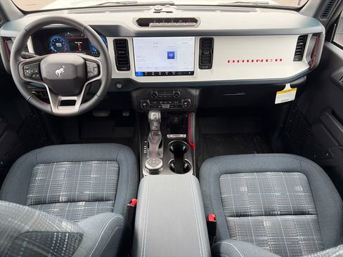 New 2026 Ford Bronco Heritage Edition AWD/4WD image 12
