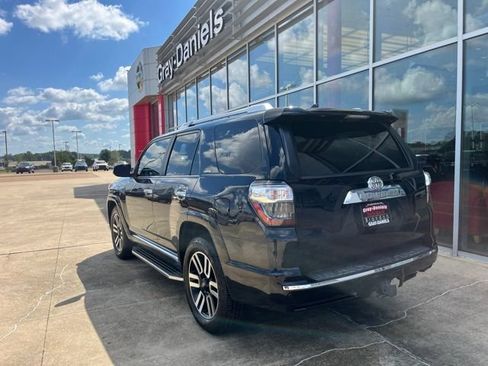 Used 2020 Toyota 4Runner Limited RWD image 2