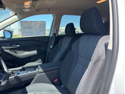 New 2026 Nissan Rogue SV image 9