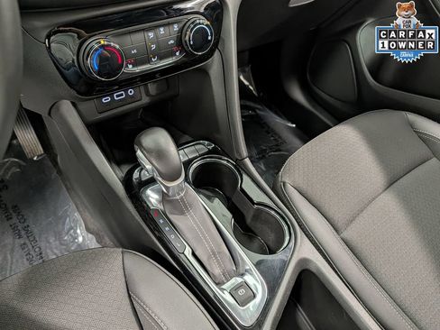 Used 2023 Buick Encore GX Preferred w/ Cold Weather Comfort Package FWD image 16