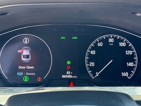 Used 2020 Honda Accord EX image 26