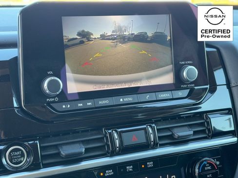 Certified 2024 Nissan Pathfinder SV image 26