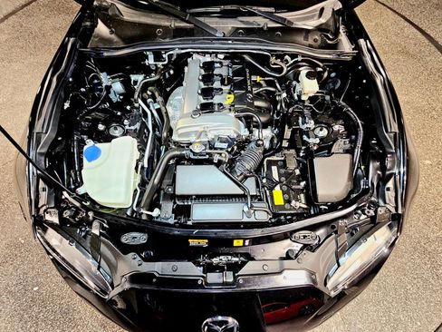 Used 2024 MAZDA MX-5 Miata RF Grand Touring image 19