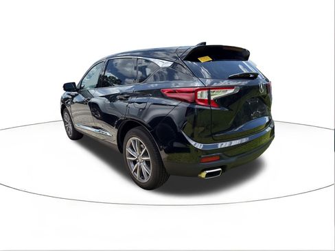 Used 2022 Acura RDX FWD w/ Technology Package image 3