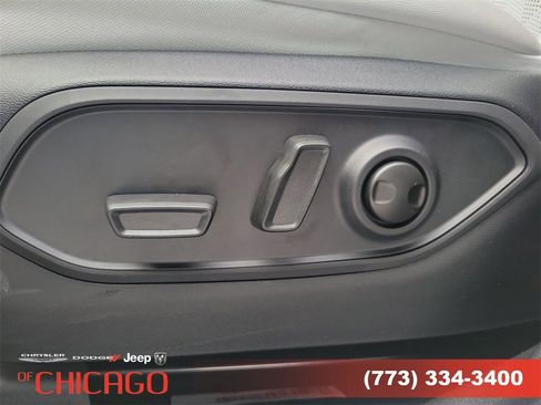 New 2026 Jeep Cherokee Overland image 21