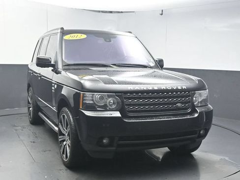 Used 2012 Land Rover Range Rover HSE LUX w/ Luxury Interior Pkg AWD/4WD image 2