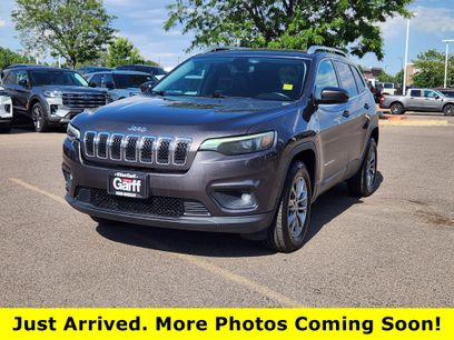 Used 2019 Jeep Cherokee Latitude Plus w/ Comfort/Convenience Group