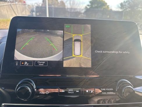 Used 2022 Nissan Armada Platinum w/ Captain's Chairs Package image 23