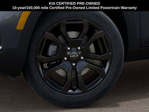 Certified 2025 Kia Seltos X-Line AWD/4WD image 9