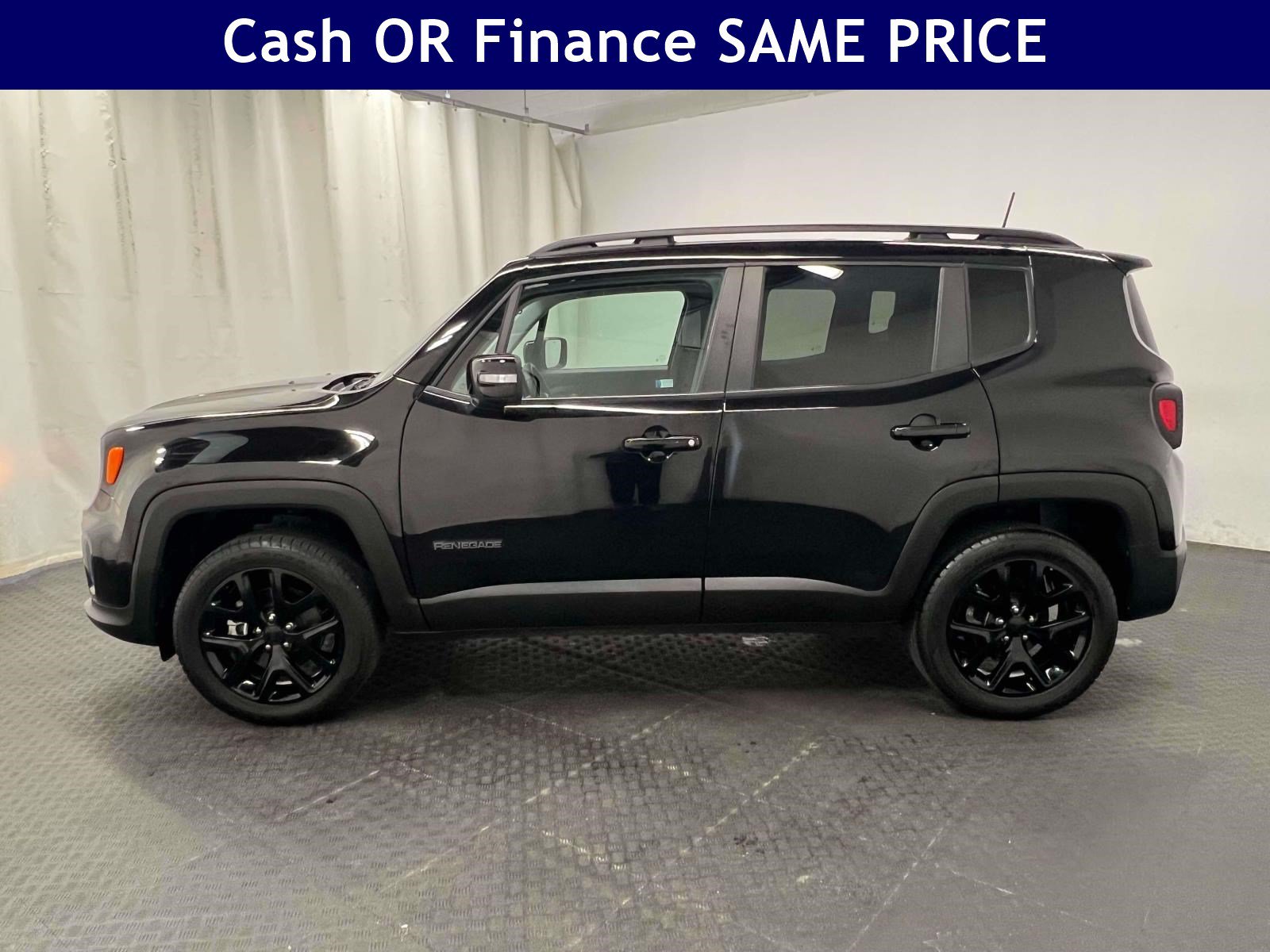 Certified 2023 Jeep Renegade Altitude AWD/4WD image 9