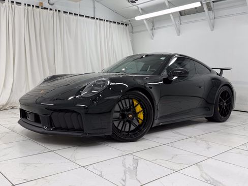 Certified 2026 Porsche 911 Carrera GTS RWD image 6
