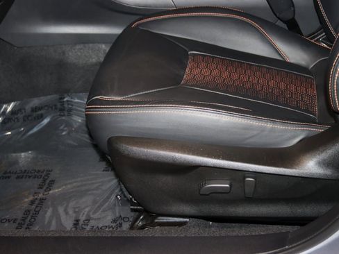 Used 2023 Subaru Crosstrek 2.5i Limited w/ Moonroof Package image 34