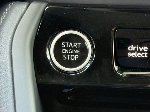 New 2025 Audi Q5 Premium image 21