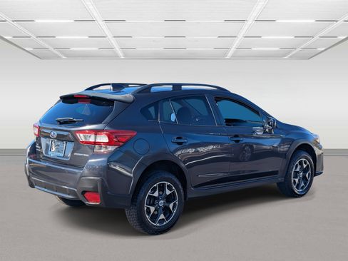 Used 2018 Subaru Crosstrek 2.0i Premium w/ Eyesight System image 5