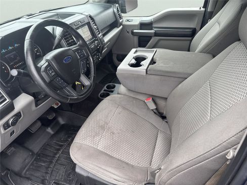 Used 2016 Ford F150 XLT w/ Equipment Group 302A Luxury AWD/4WD image 10