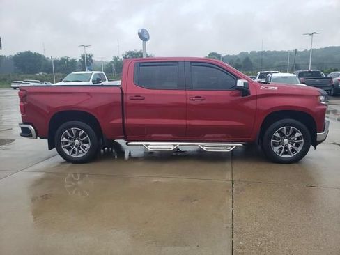 Used 2021 Chevrolet Silverado 1500 LT w/ Z71 Off-Road Package AWD/4WD image 3