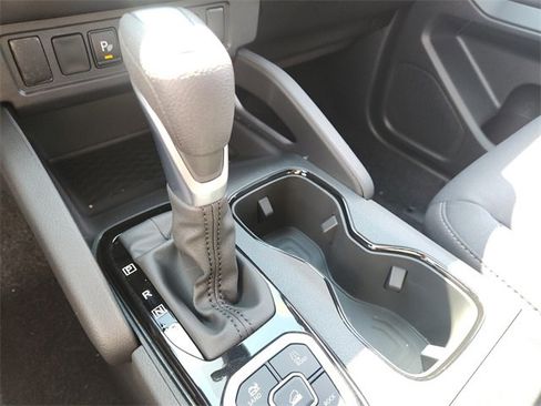 New 2026 Nissan Frontier SV w/ Tow Package image 16