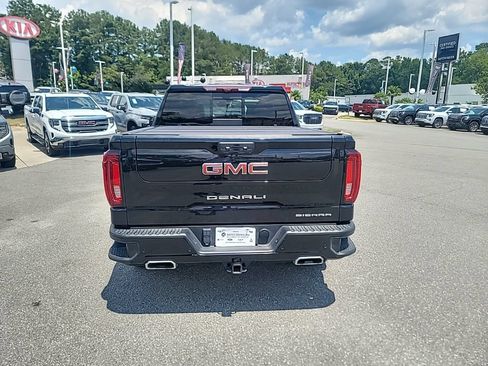 Used 2025 GMC Sierra 1500 Denali w/ Technology Package AWD/4WD image 6