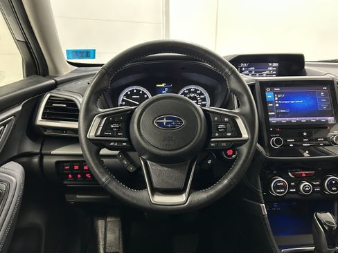 Used 2020 Subaru Forester Limited AWD/4WD image 14