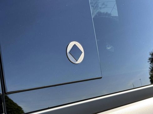 New 2026 Land Rover Defender 110 OCTA image 12