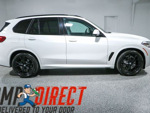 Used 2023 BMW X5 xDrive40i w/ M Sport Package AWD/4WD image 6