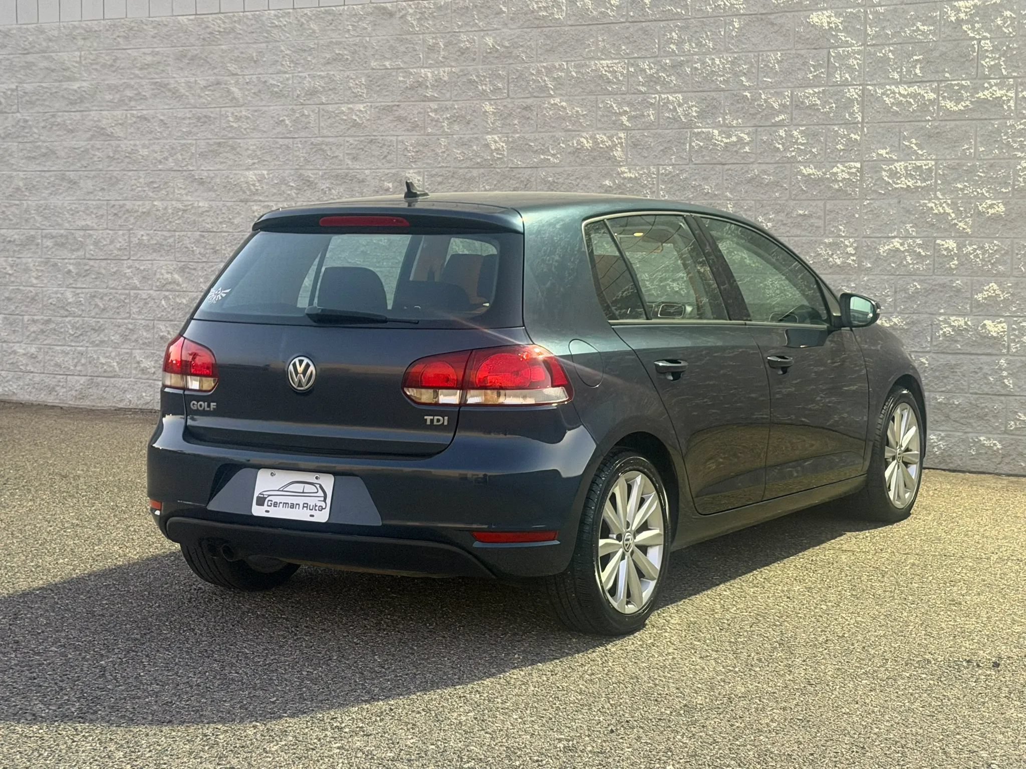Used 2013 Volkswagen Golf TDI FWD image 6