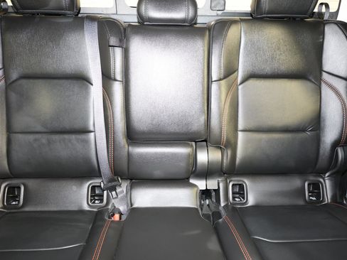 Used 2021 Jeep Gladiator Mojave AWD/4WD image 12