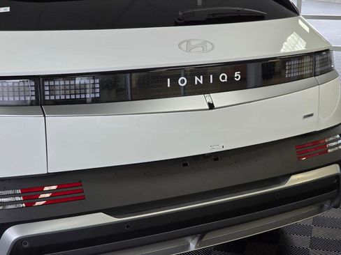 New 2026 Hyundai Ioniq 5 SEL AWD/4WD image 12