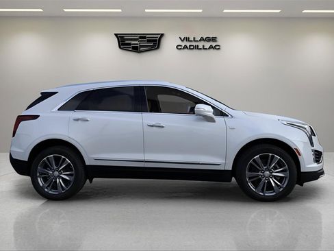 New 2025 Cadillac XT5 Premium Luxury image 6