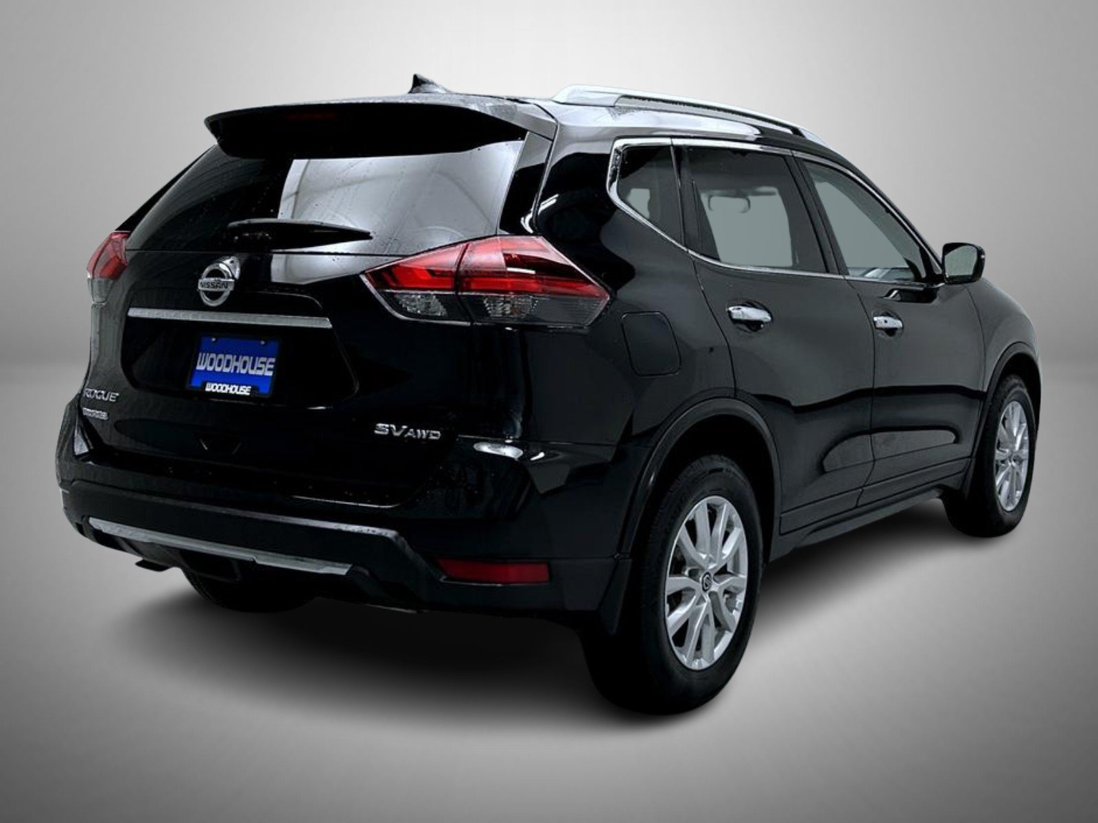 Used 2018 Nissan Rogue SV AWD/4WD image 5