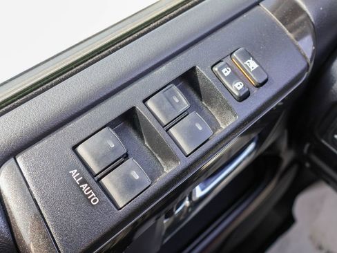 Used 2024 Toyota 4Runner TRD Off-Road image 16